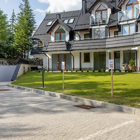 Bogdanskiego By Renters *